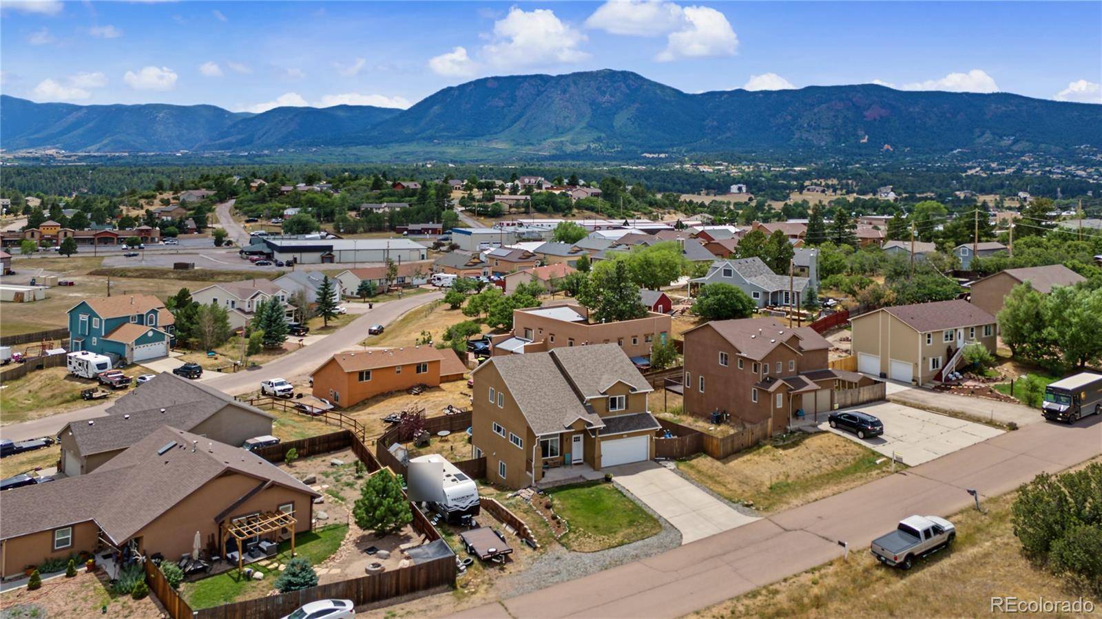859 Circle RD, Palmer Lake, CO 80133