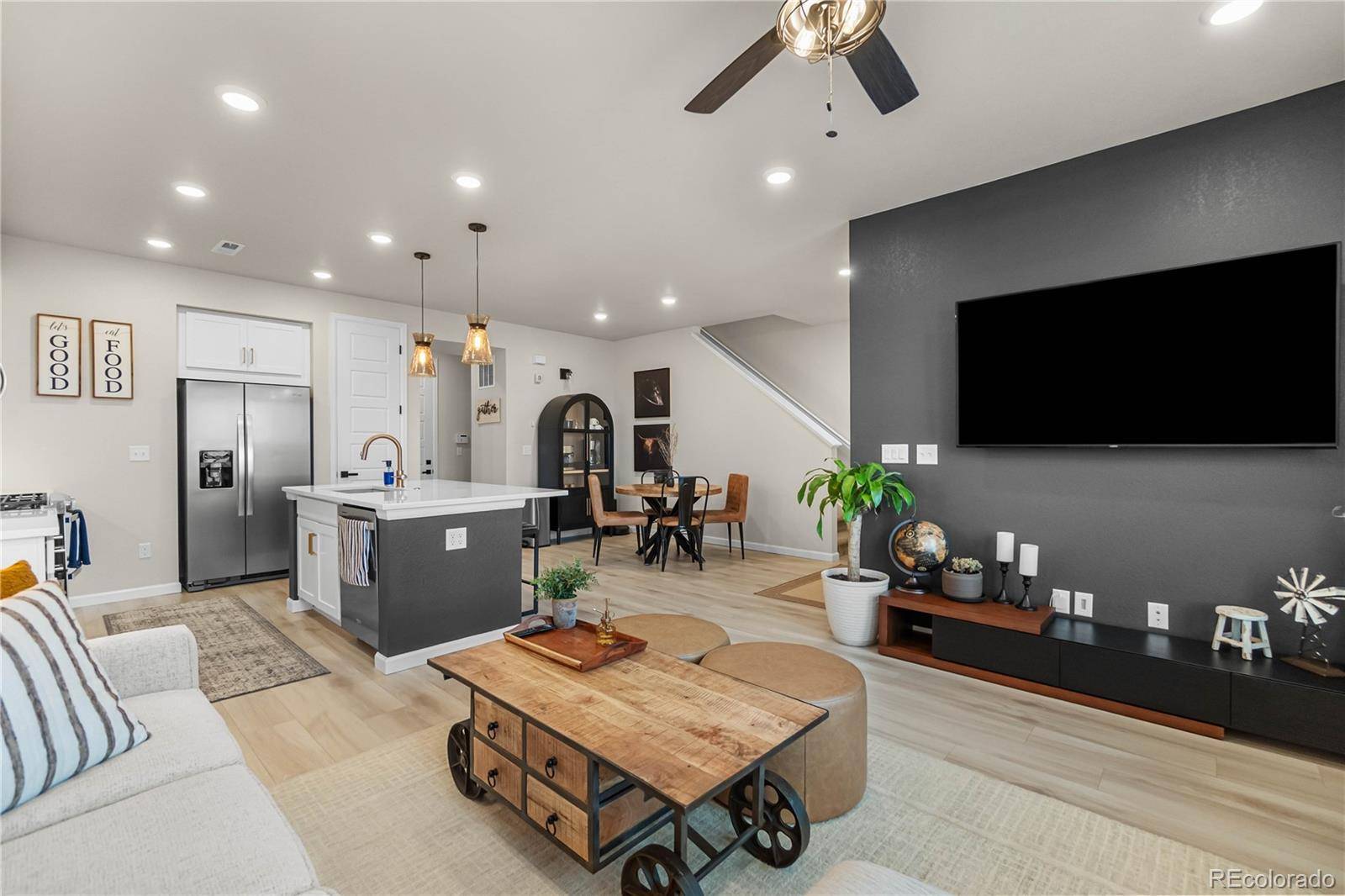 7922 Sterling Ranch AVE, Littleton, CO 80125