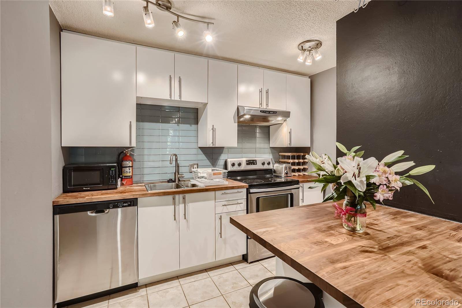 2500 S York ST #302, Denver, CO 80210
