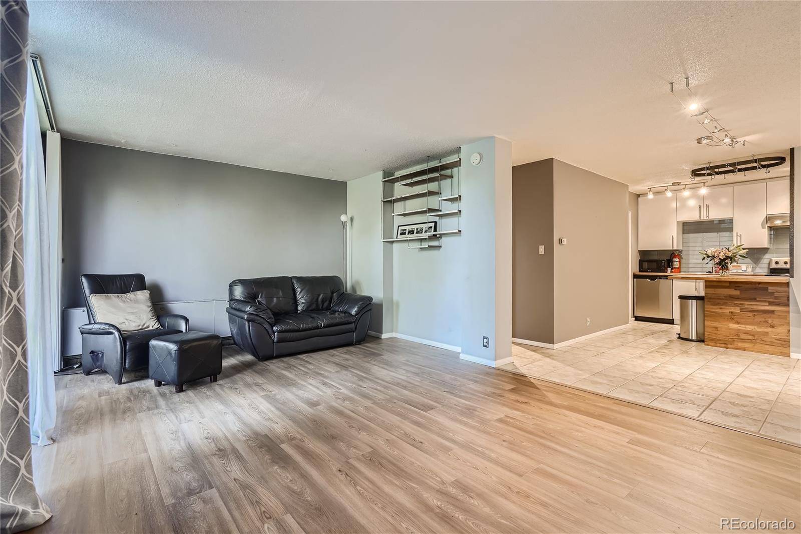 2500 S York ST #302, Denver, CO 80210