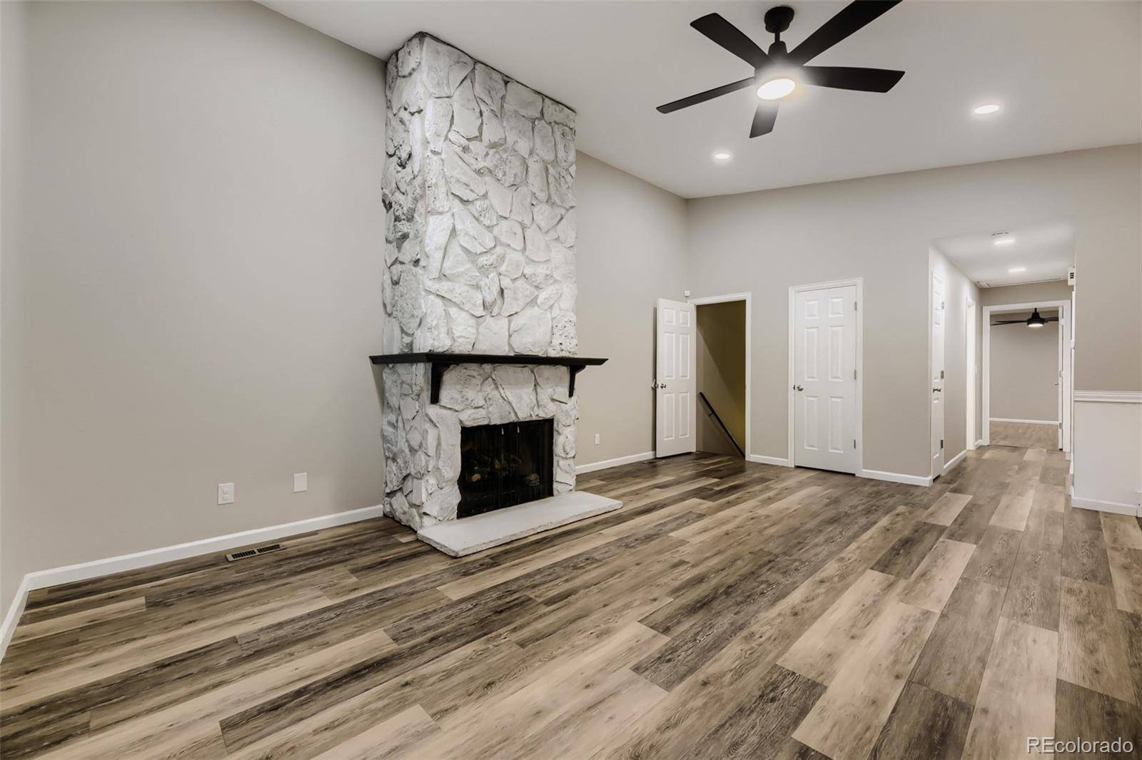 7136 W Portland AVE, Littleton, CO 80128