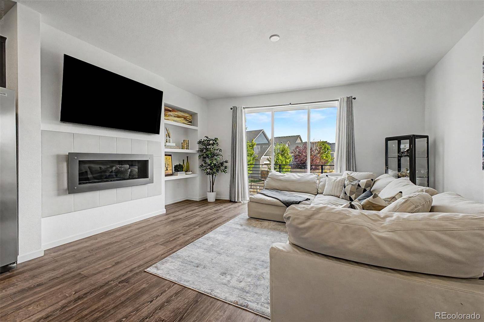 2586 Meadows BLVD #C, Castle Rock, CO 80109