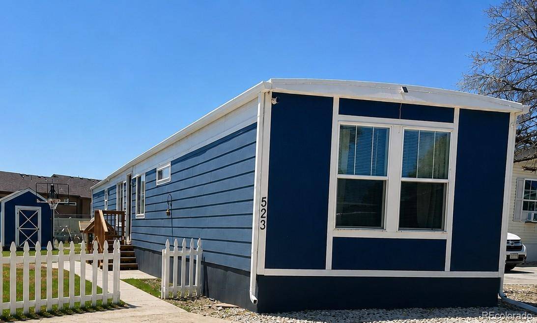 4210 E 100th AVE, Denver, CO 80229