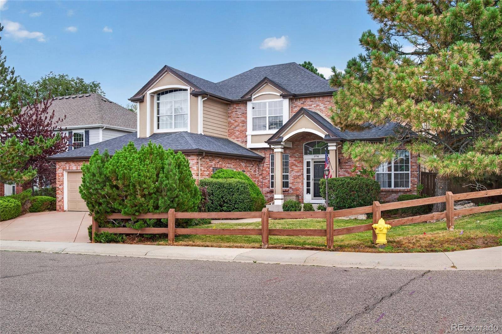 8798 Forrest DR, Highlands Ranch, CO 80126