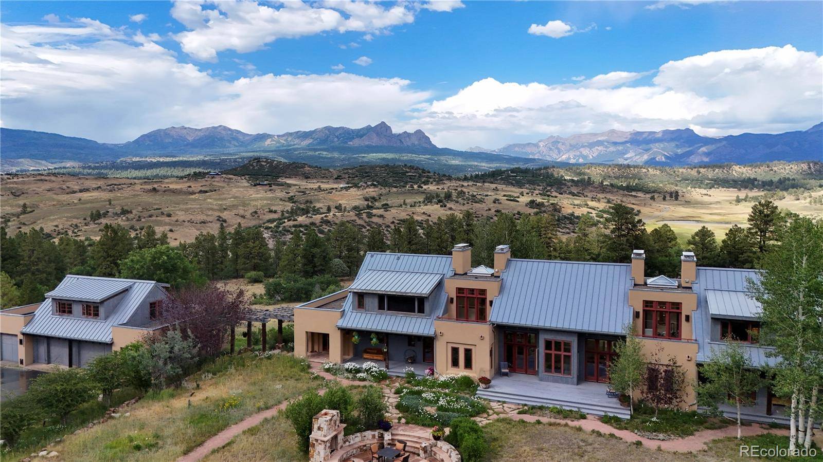 181B Jawbone Canyon PL, Chromo, CO 81128