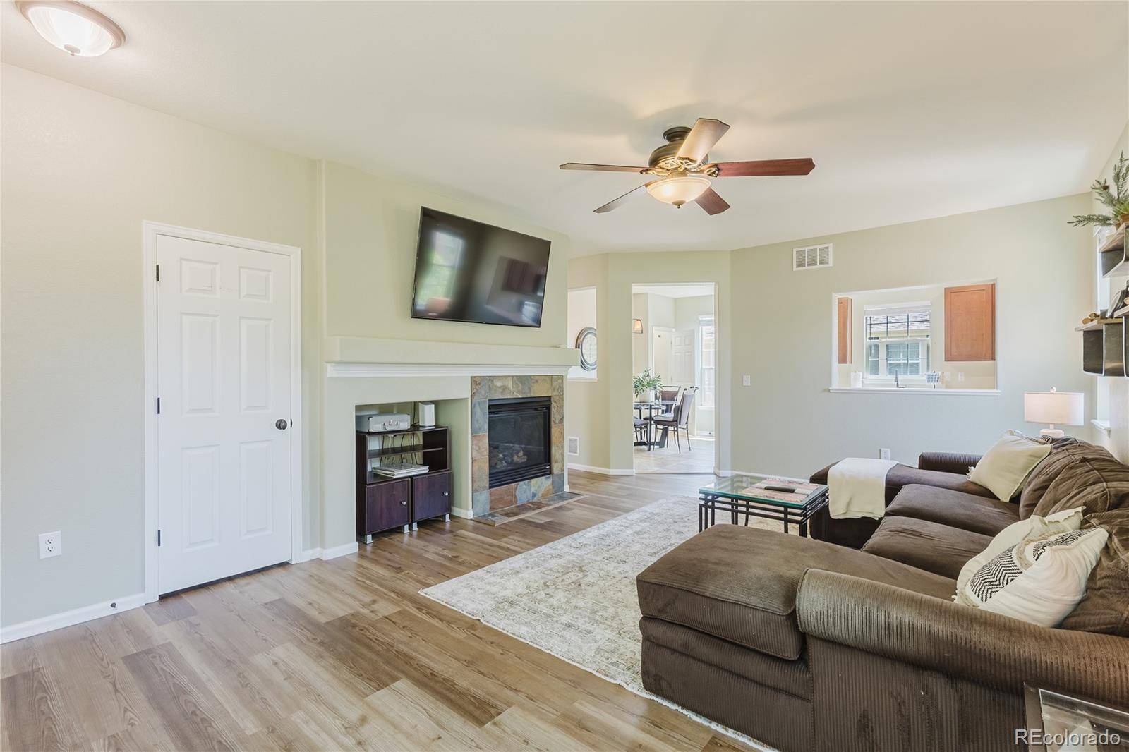 619 Hanging Rock PL, Castle Rock, CO 80108