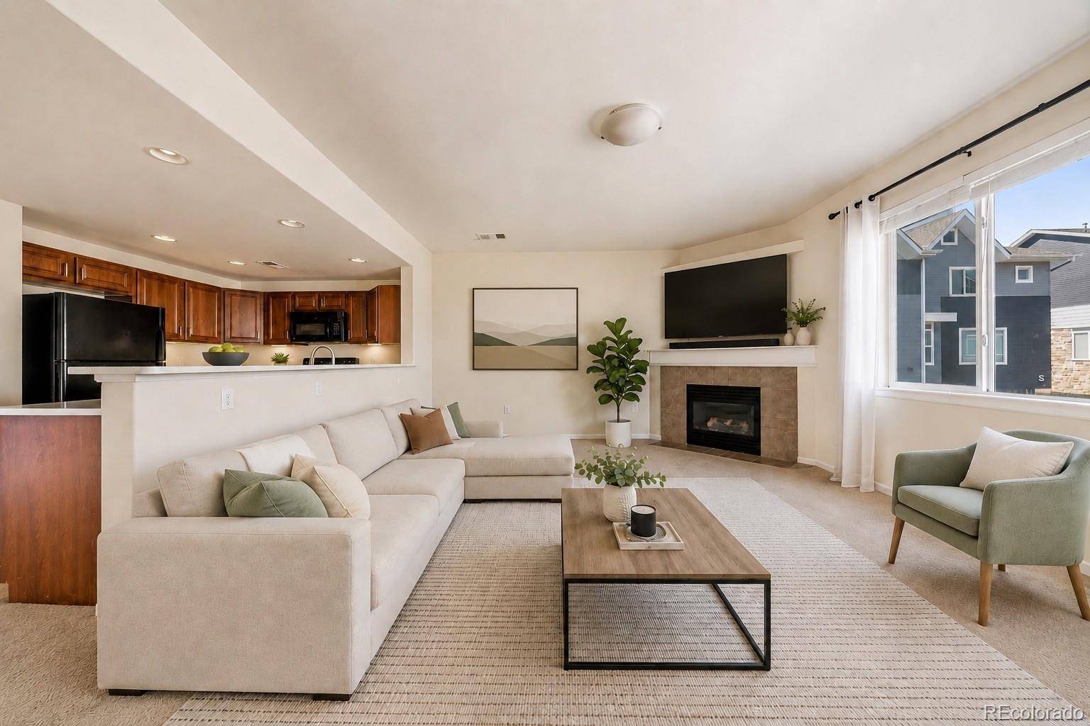 8751 Pearl ST #R4, Denver, CO 80229