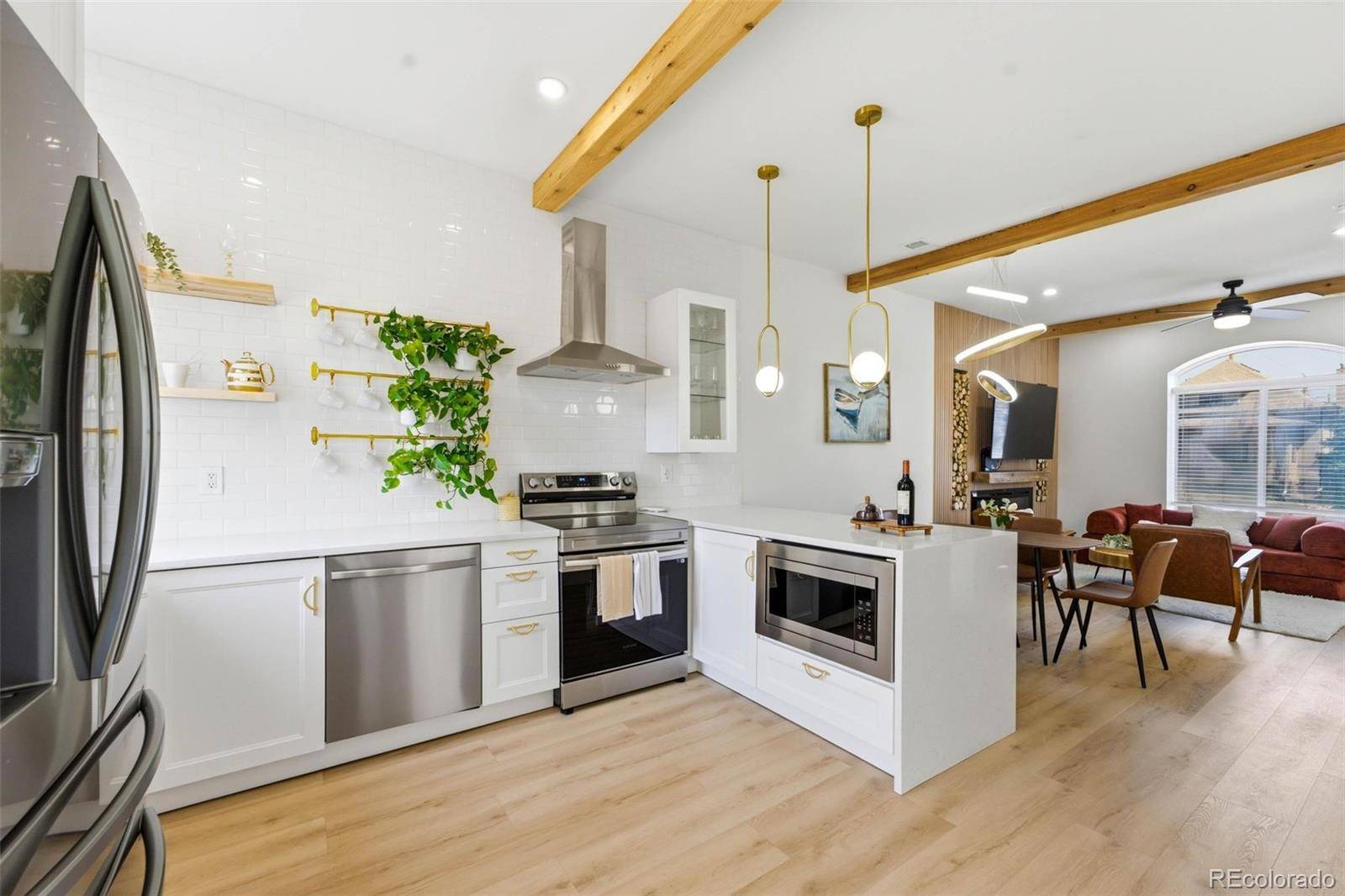 512 W 8th AVE, Denver, CO 80204