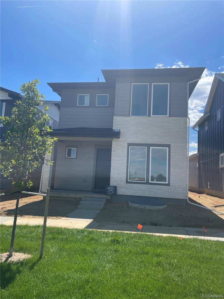 751 Carabiner DR, Erie, CO 80516
