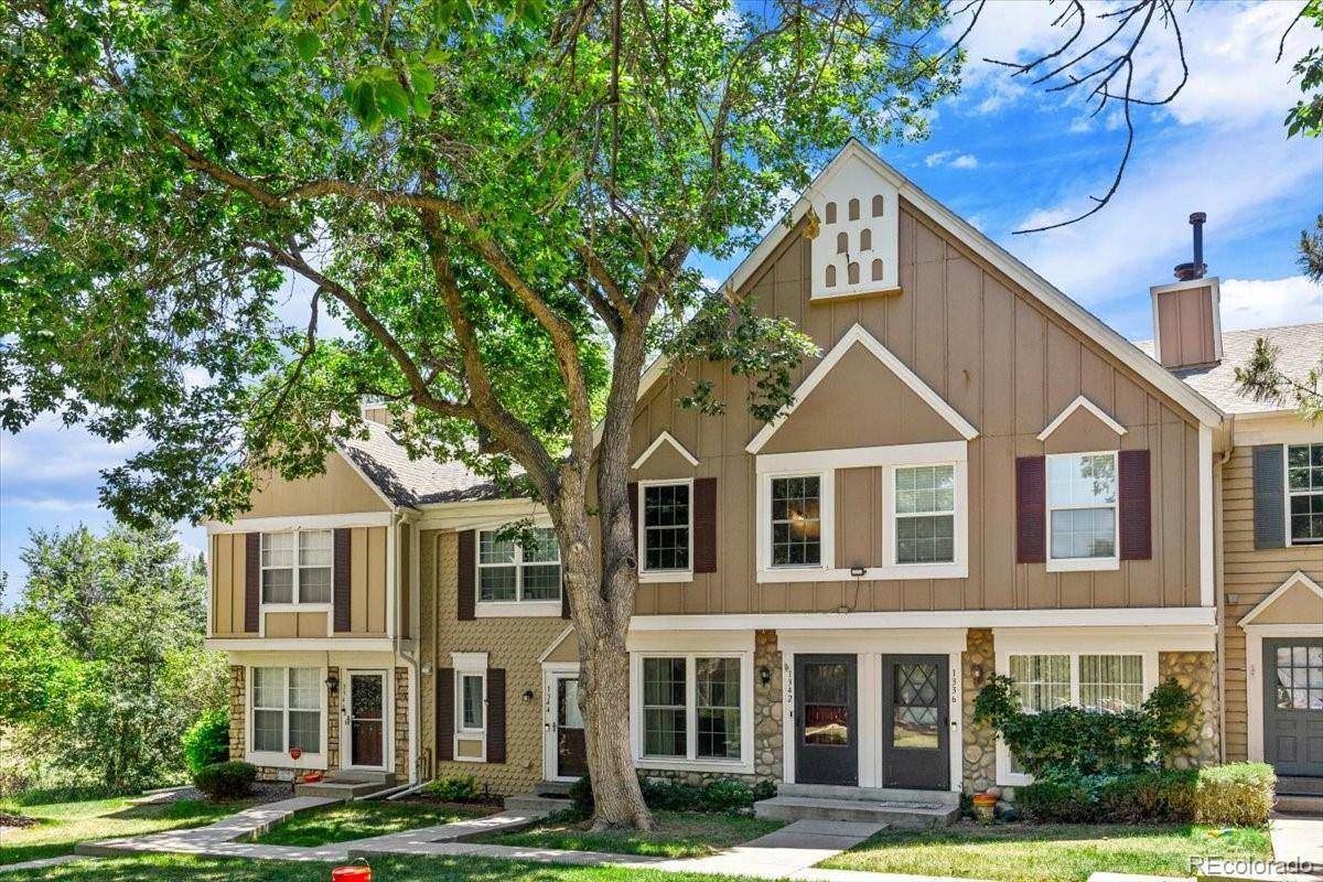 1342 S Idalia ST, Aurora, CO 80017