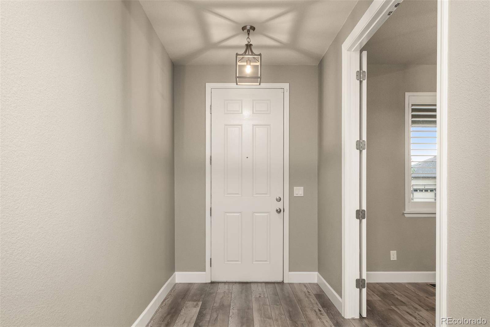 7730 Blue Water LN, Castle Rock, CO 80108