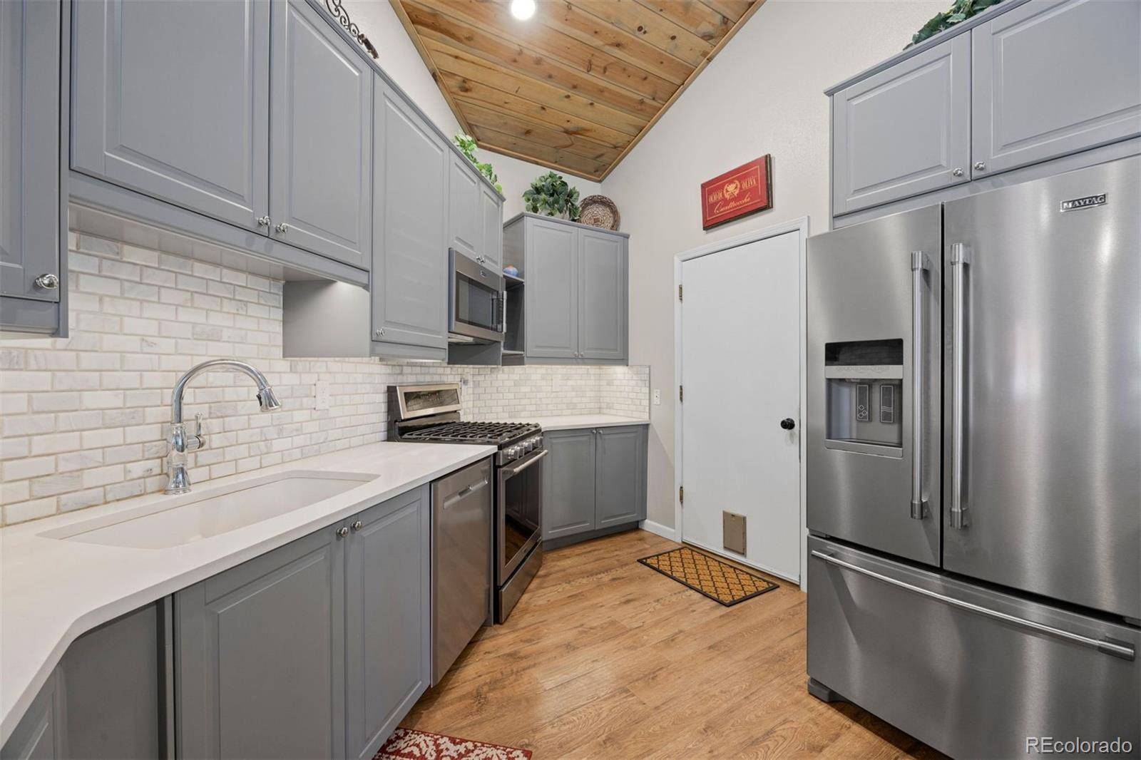 1470 S Quebec WAY #101, Denver, CO 80231