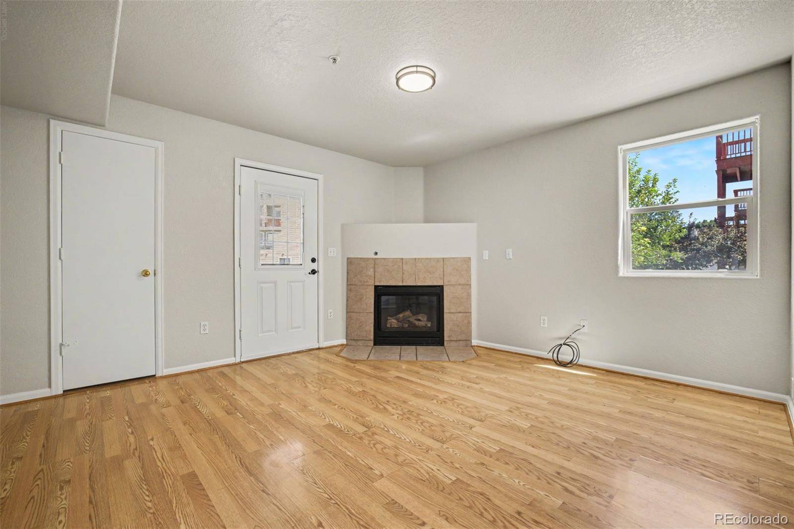 960 S Dawson WAY #1, Aurora, CO 80012