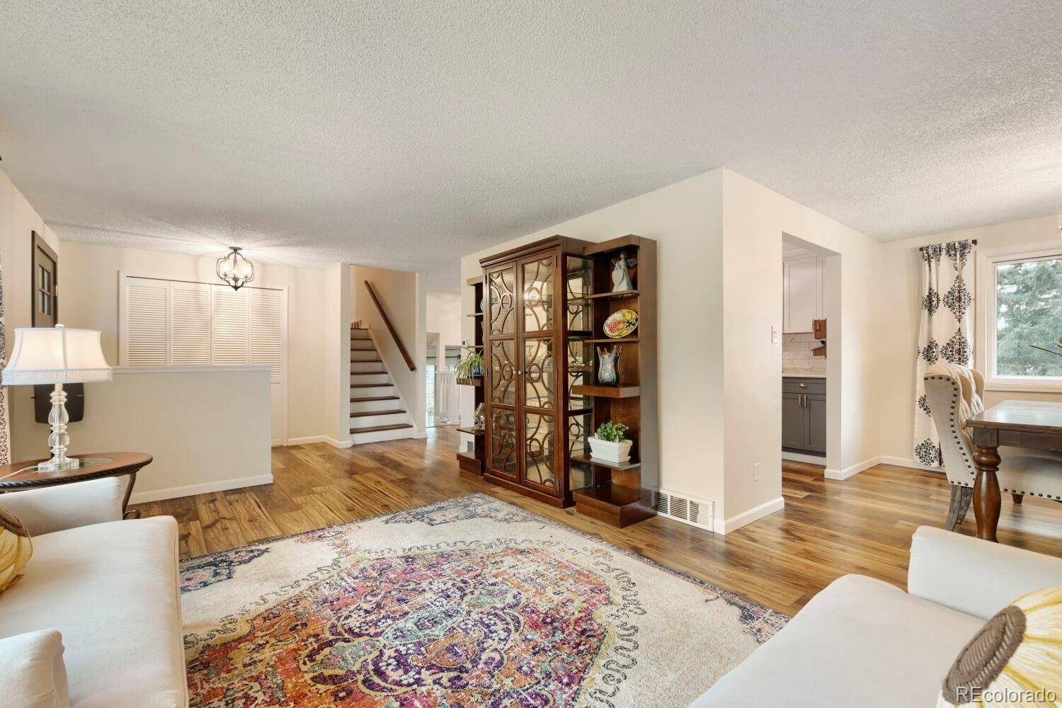 10080 W Warren DR, Lakewood, CO 80227