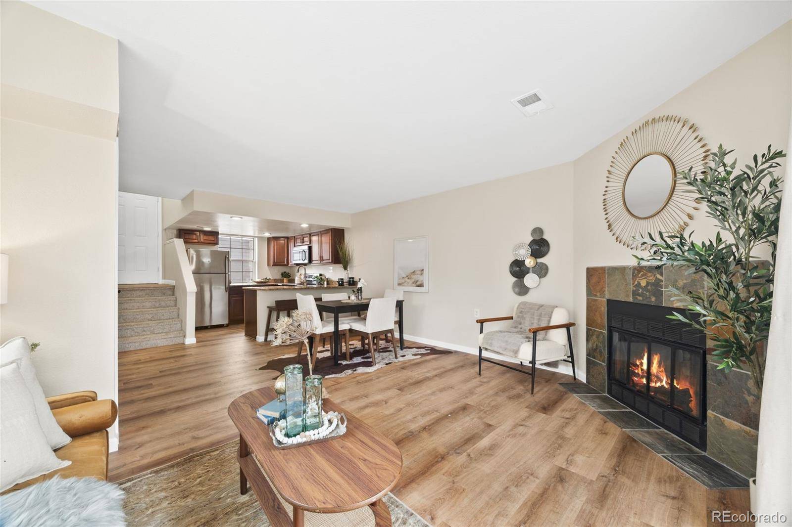 9433 Lou DR, Thornton, CO 80260