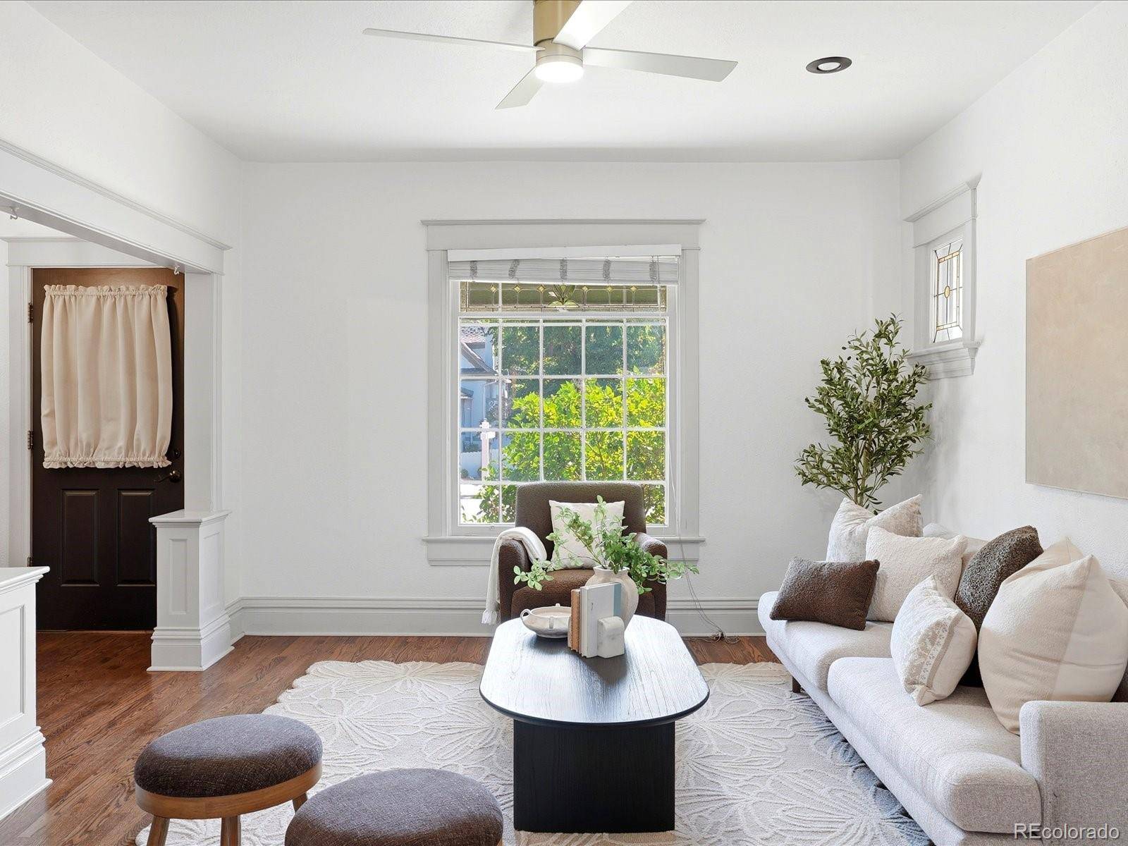 565 S Lincoln ST, Denver, CO 80209