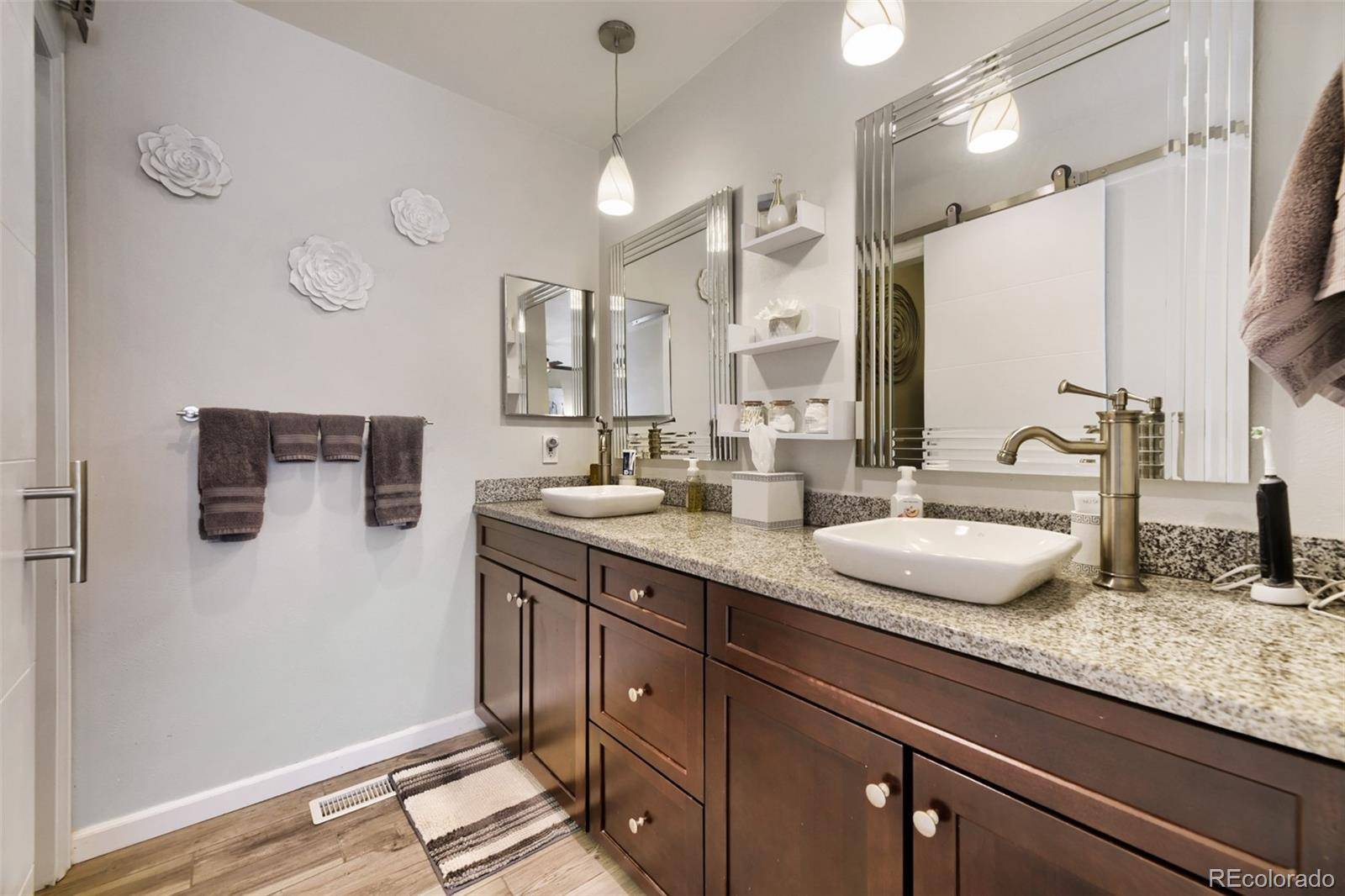 7579 S Monaco WAY, Englewood, CO 80112
