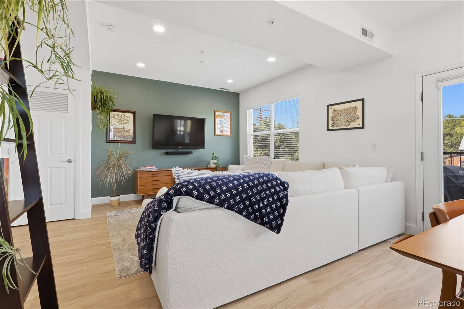 3025 Umatilla ST #204, Denver, CO 80211