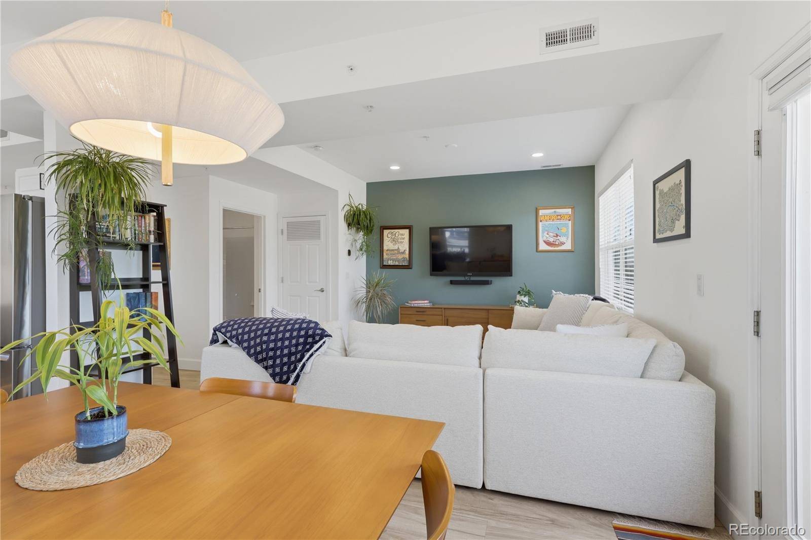 3025 Umatilla ST #204, Denver, CO 80211