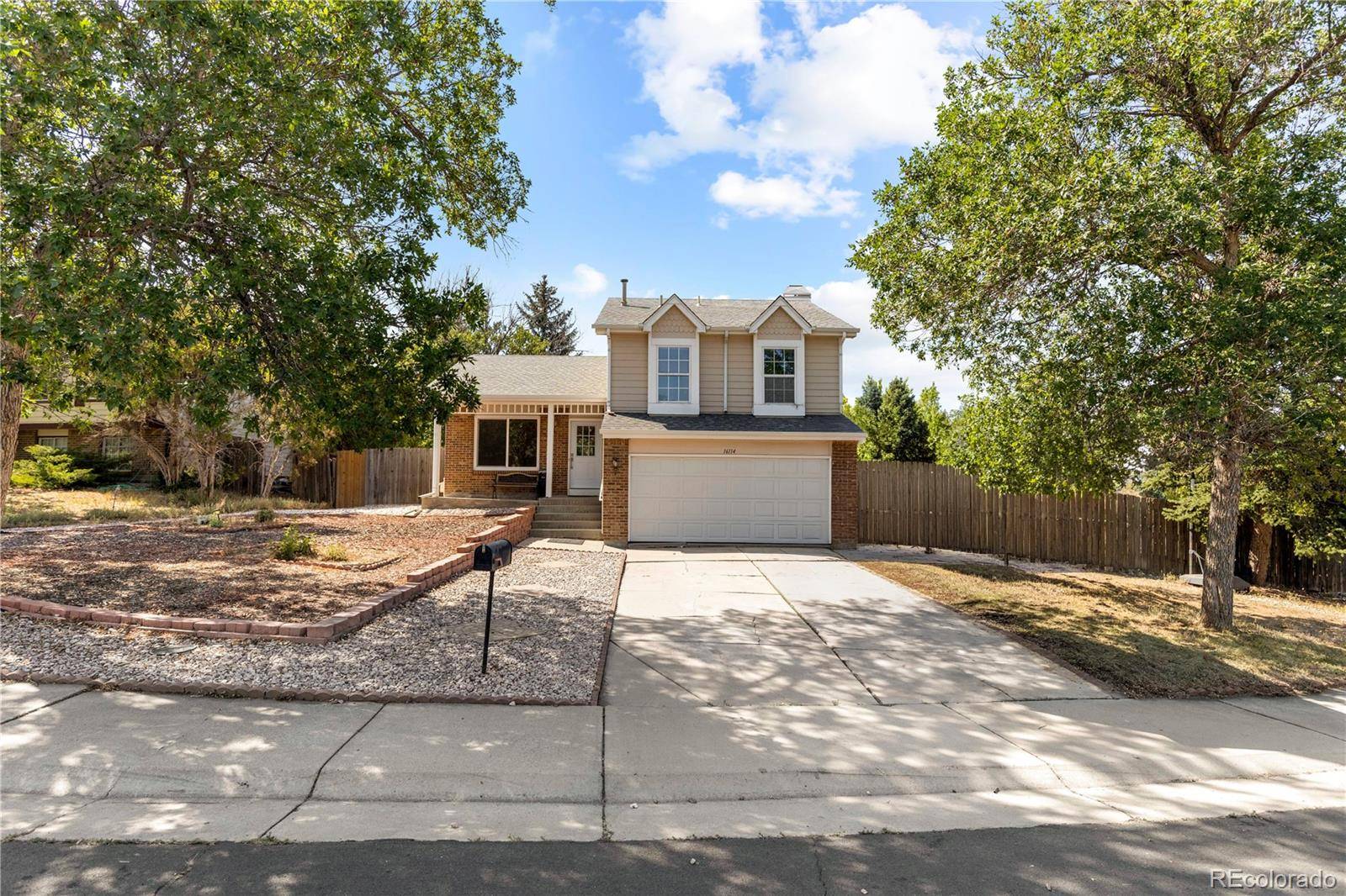 16114 E Iowa AVE, Aurora, CO 80017