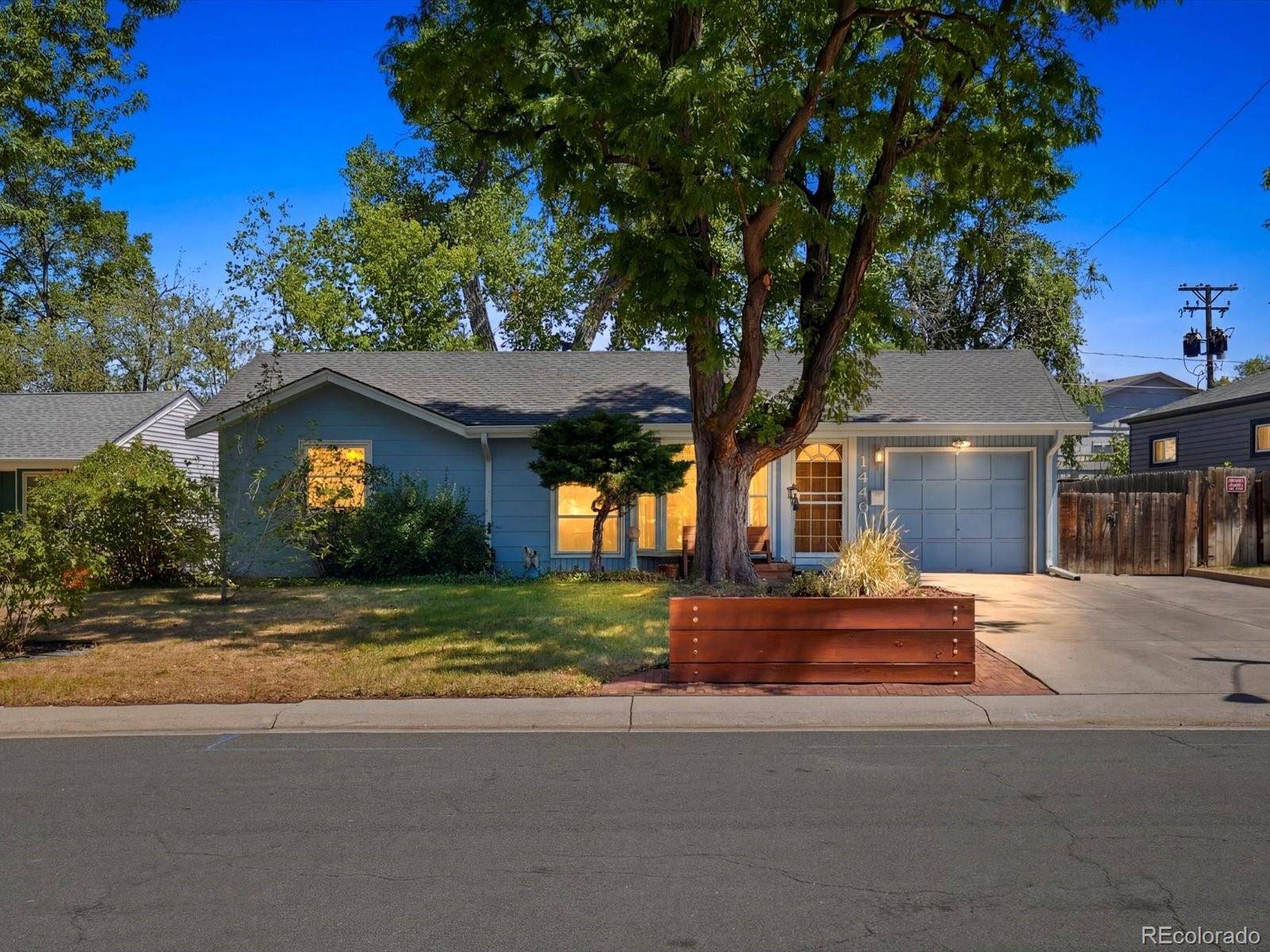 1440 S Hudson ST, Denver, CO 80222