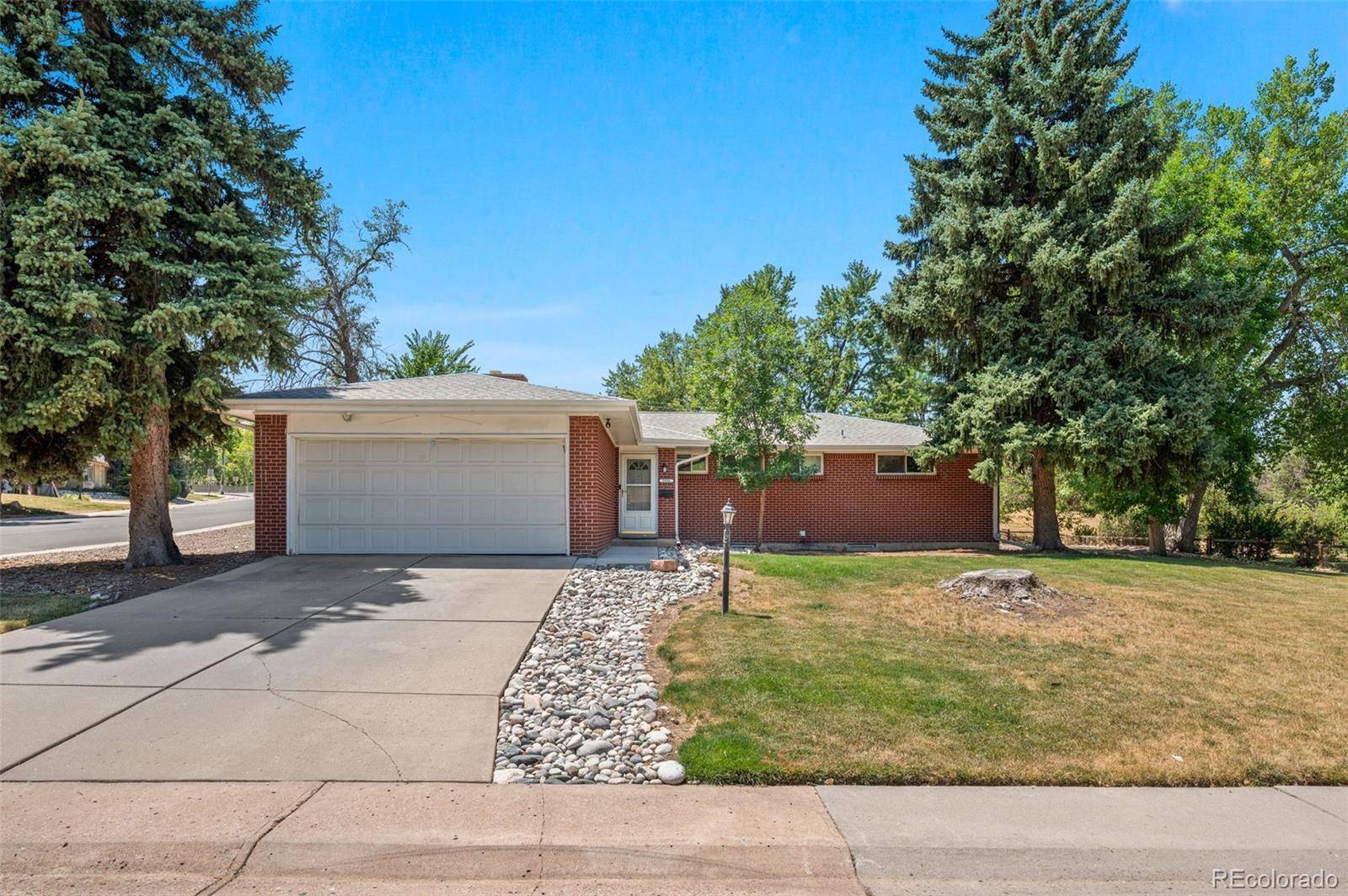 2896 E Euclid PL, Centennial, CO 80121