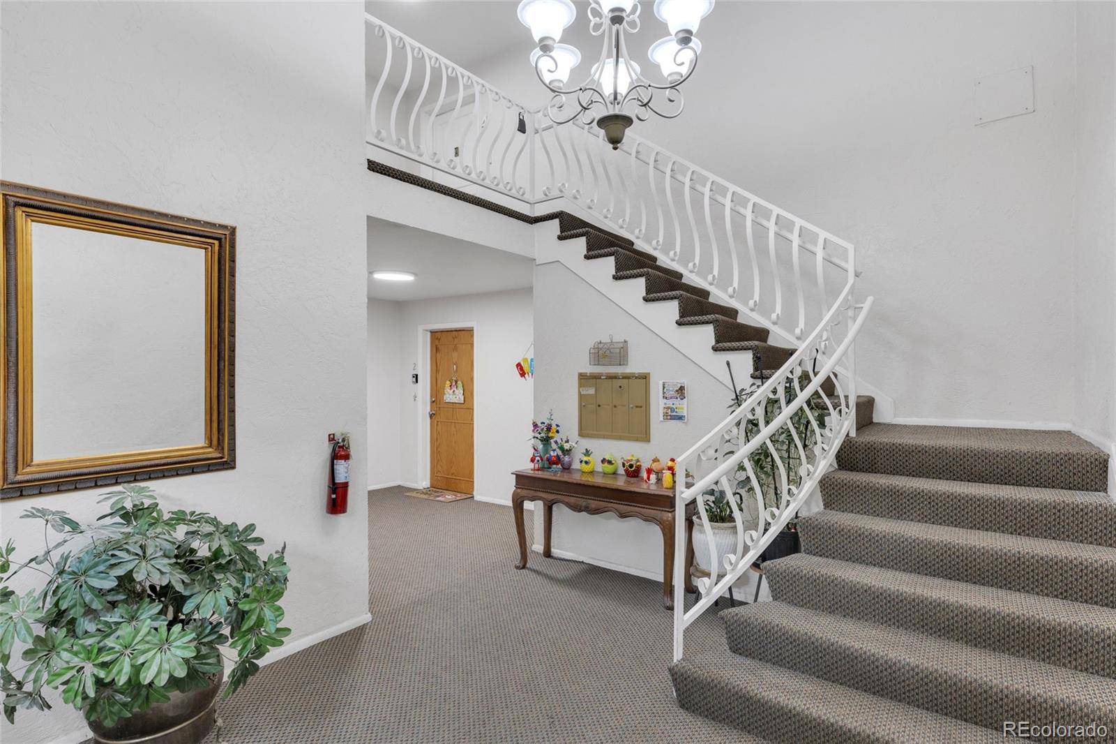 3511 S Hillcrest DR #4, Denver, CO 80237