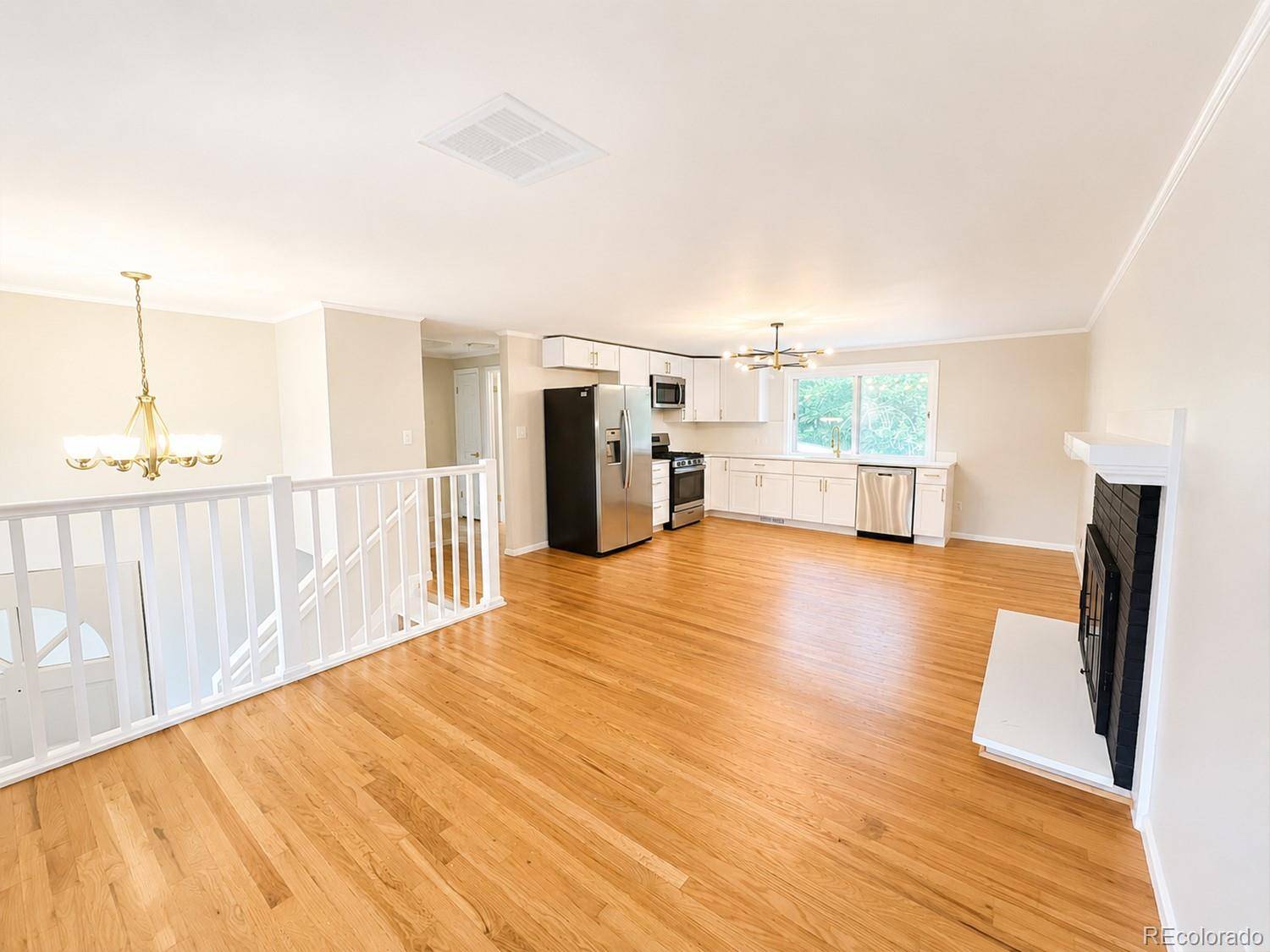 2862 S Ivan WAY, Denver, CO 80227