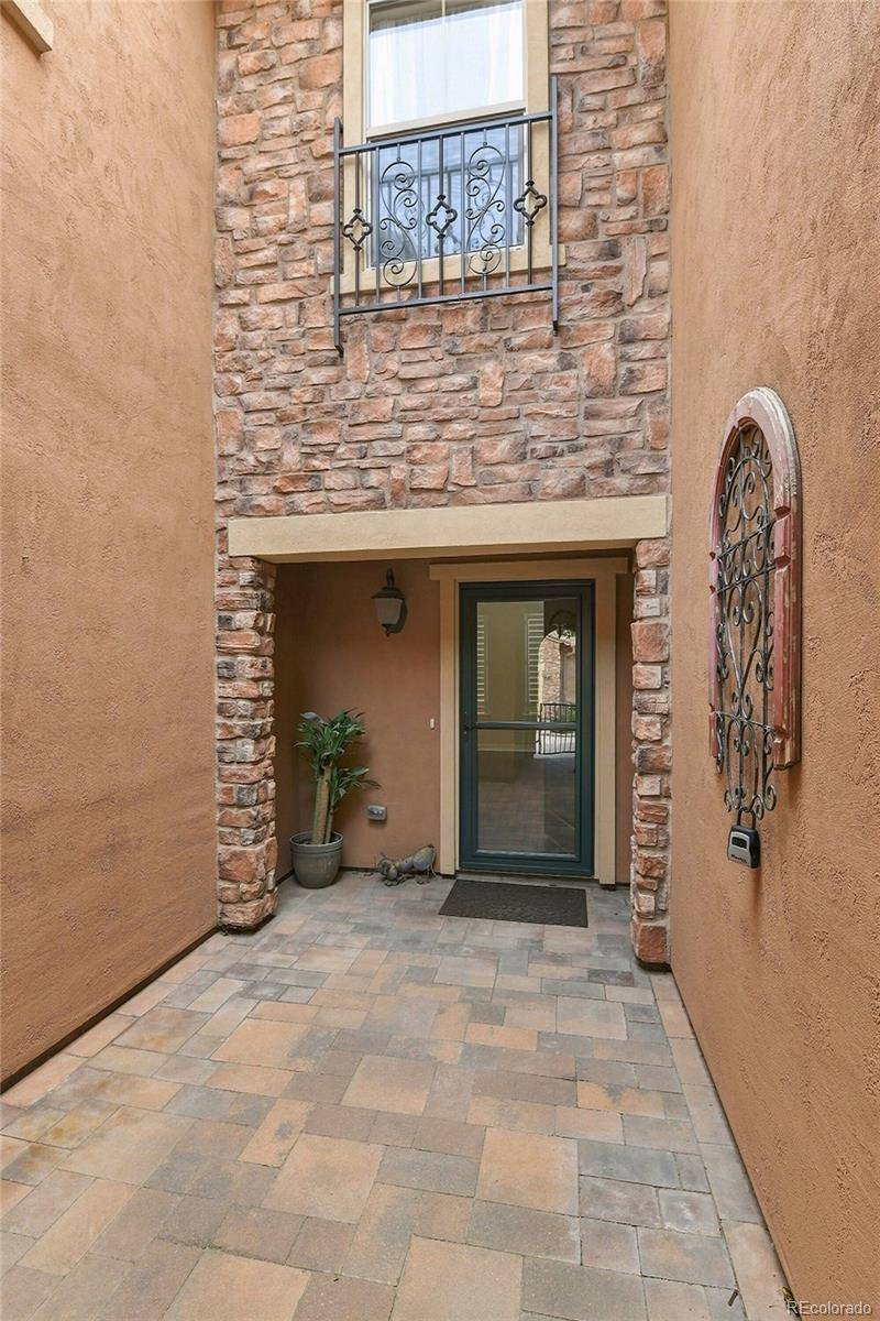 9218 Viaggio WAY, Littleton, CO 80126