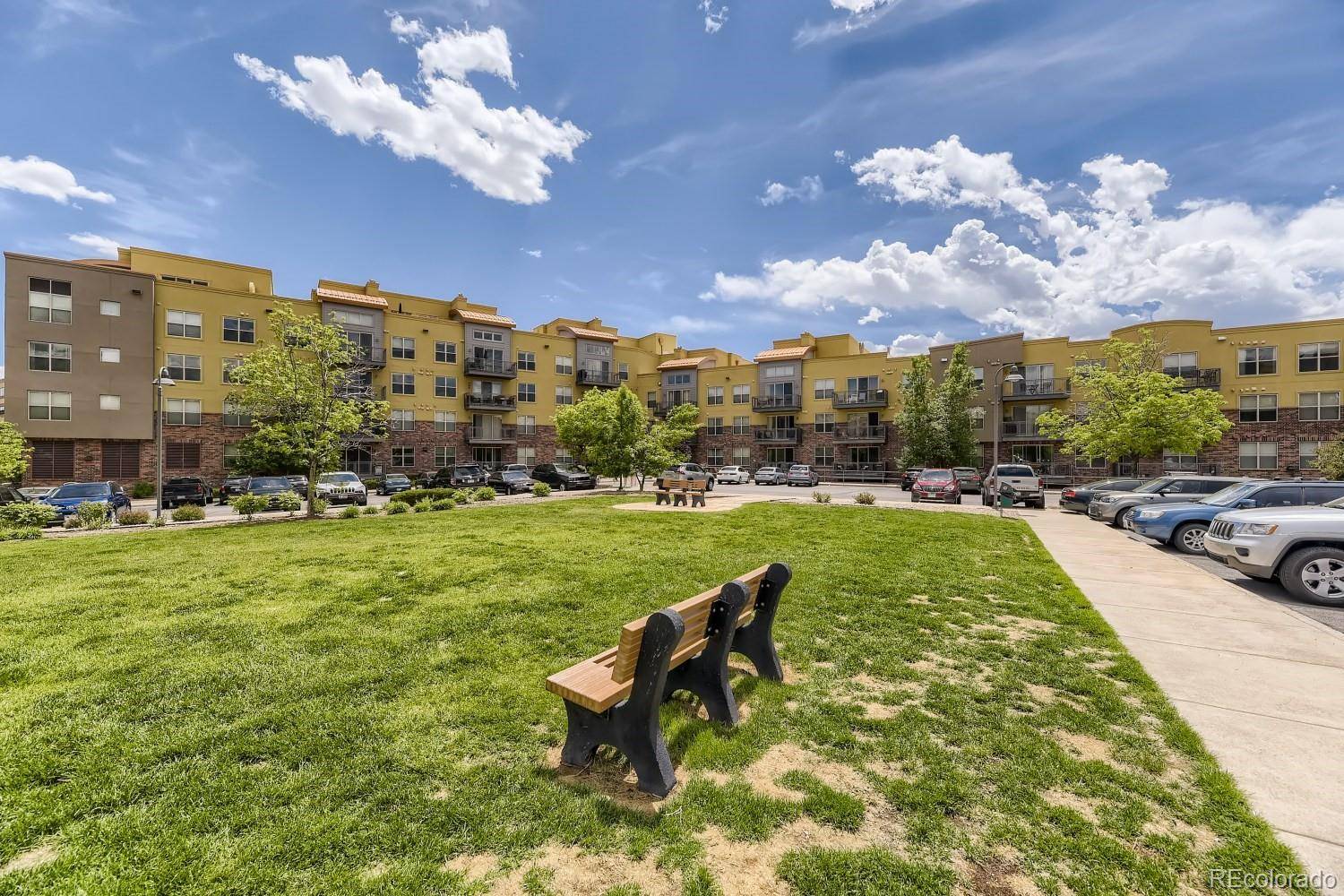 9019 E Panorama #406, Englewood, CO 80112
