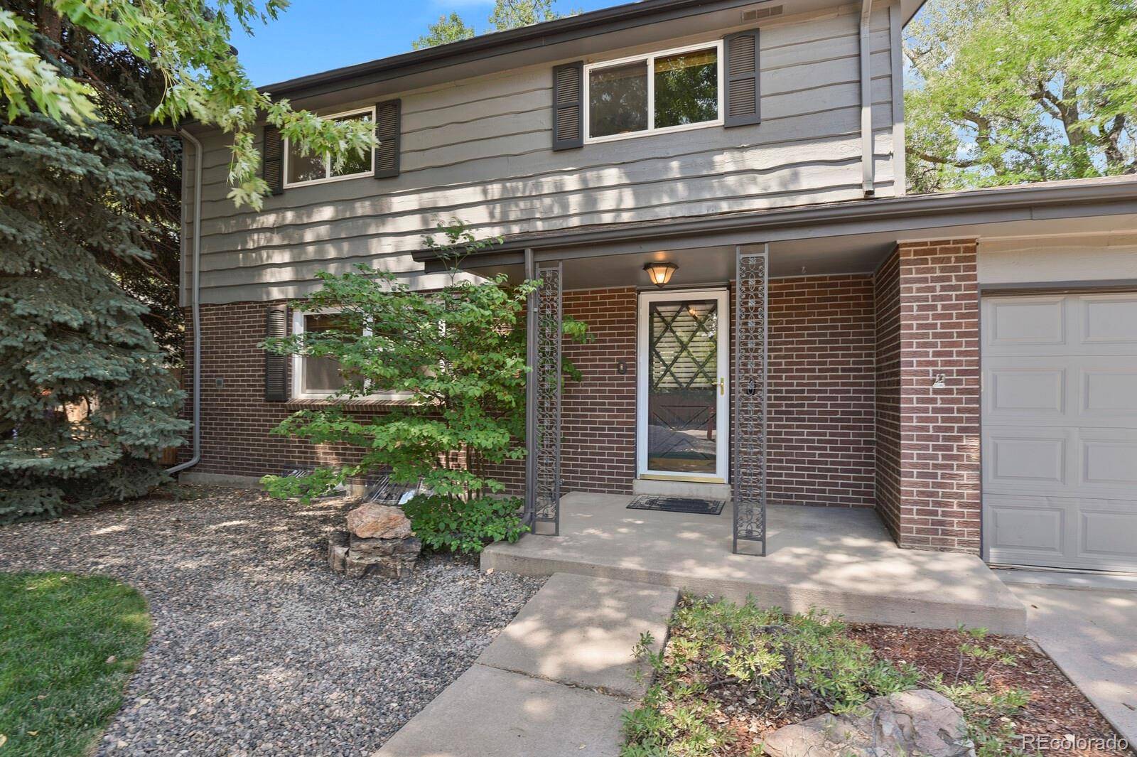 1455 W Hinsdale DR, Littleton, CO 80120