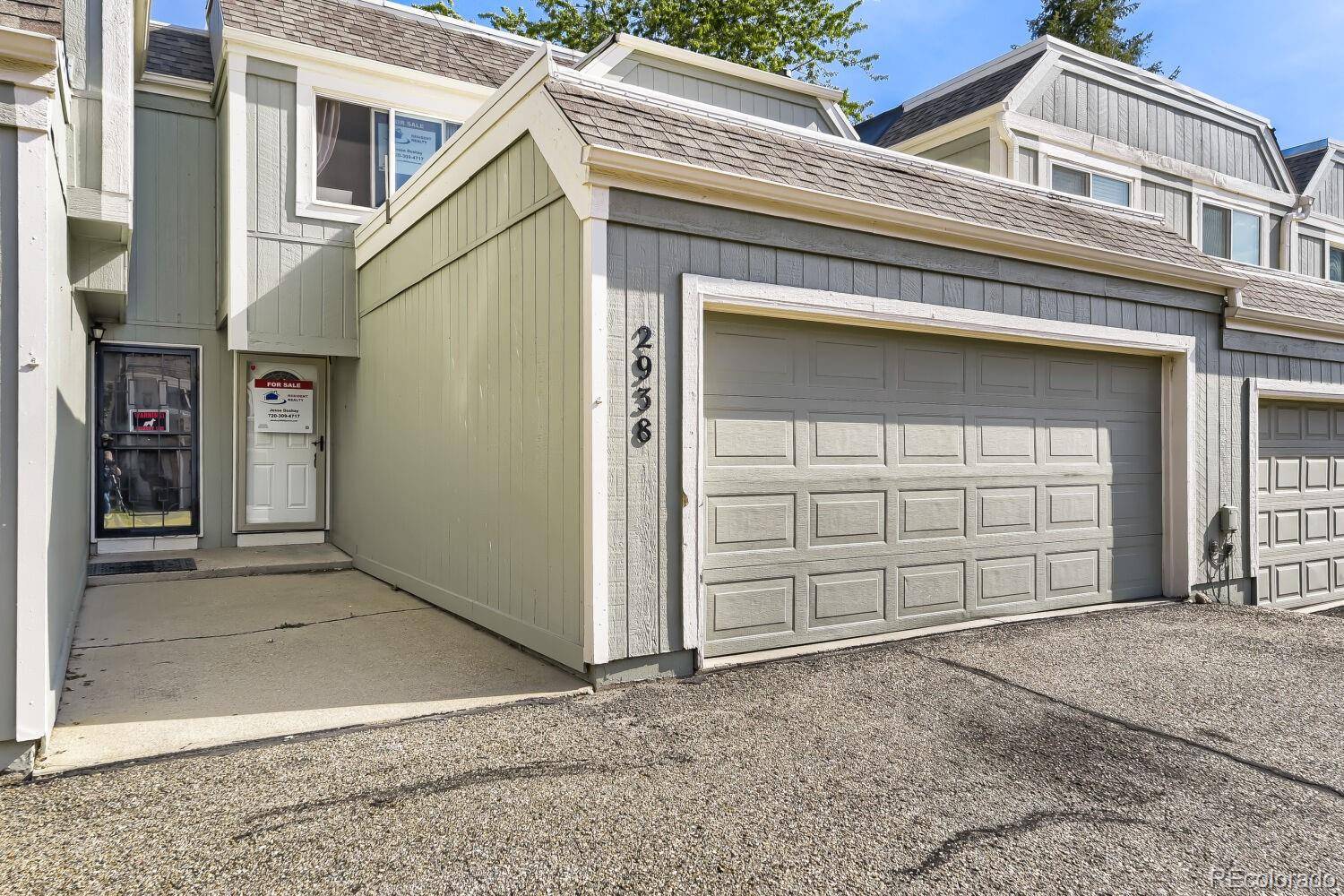 2938 S Parker CT, Aurora, CO 80014