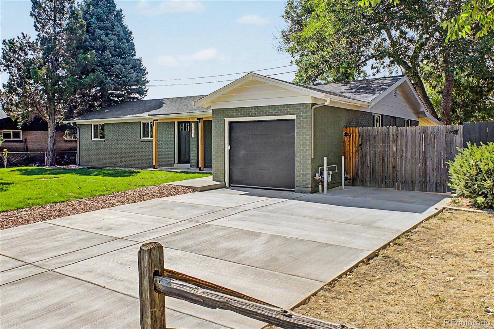10600 W 60th AVE, Arvada, CO 80004