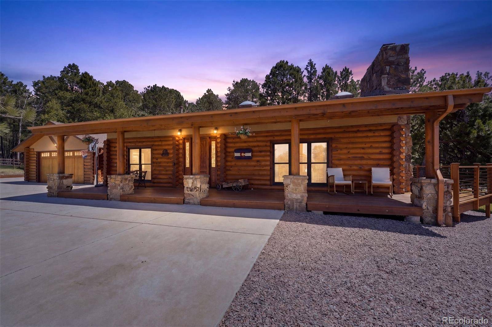 95 N Sherwood GLN, Monument, CO 80132
