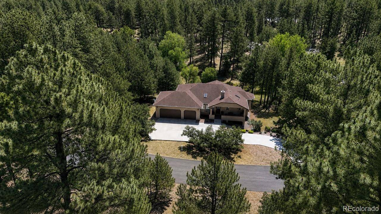 7524 Engineers CT, Larkspur, CO 80118