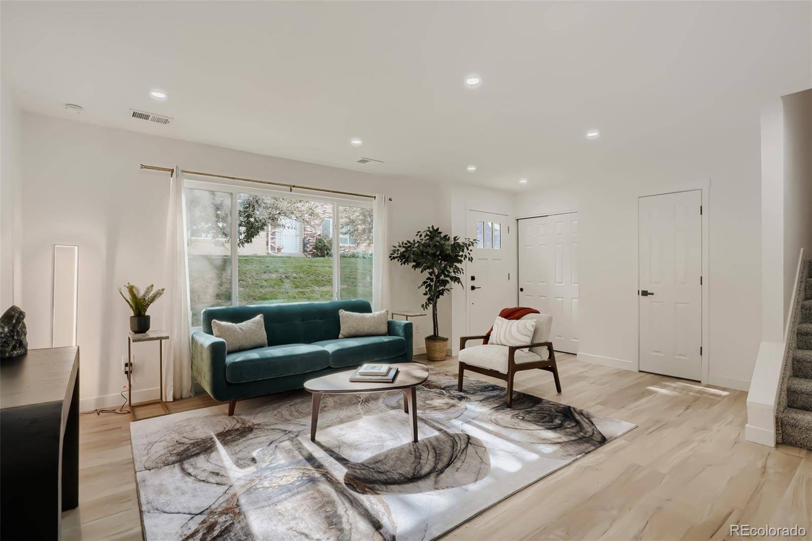 9276 E Mansfield AVE, Denver, CO 80237