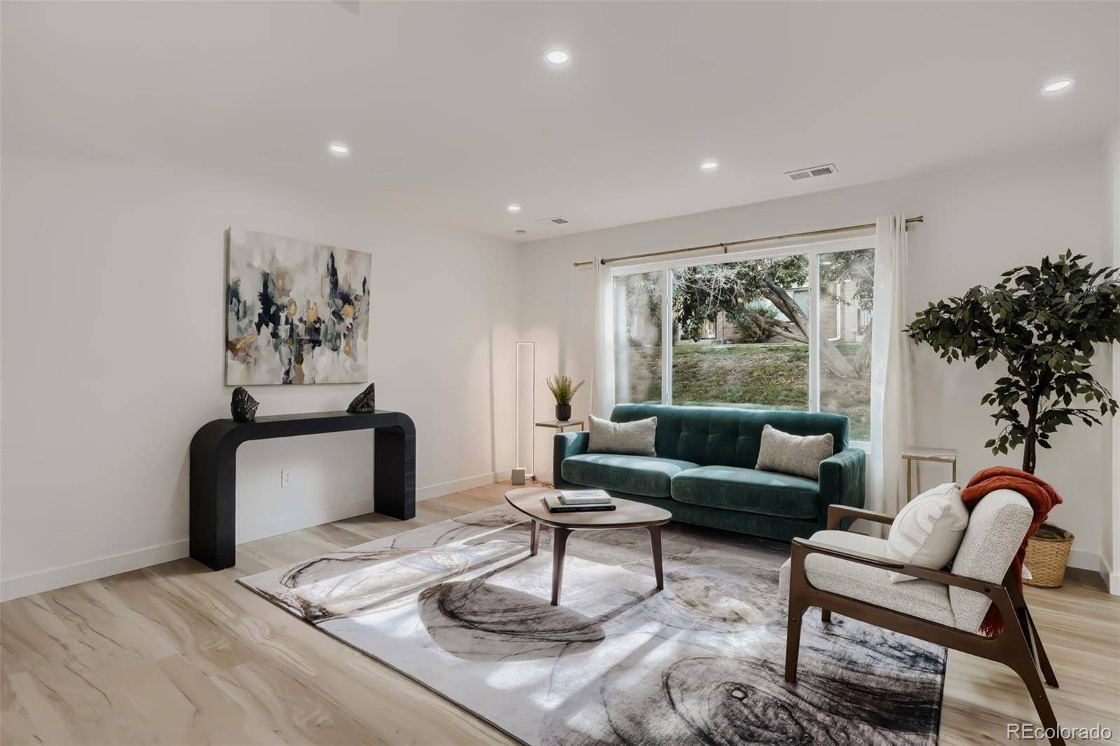 9276 E Mansfield AVE, Denver, CO 80237
