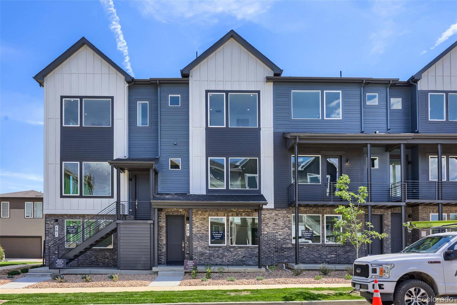 707 Skyhook ST, Erie, CO 80516