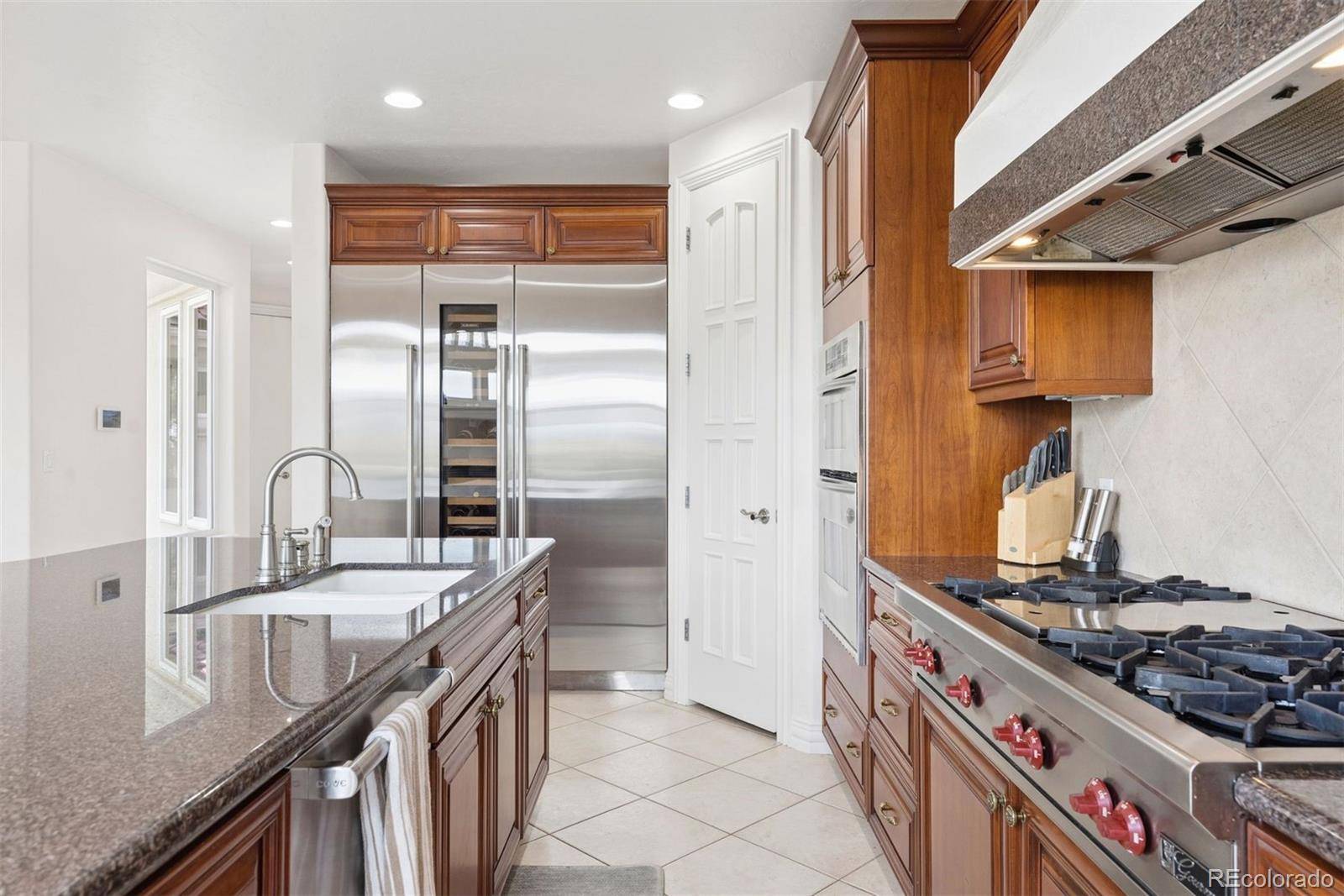 8926 Ridgepoint WAY, Castle Pines, CO 80108