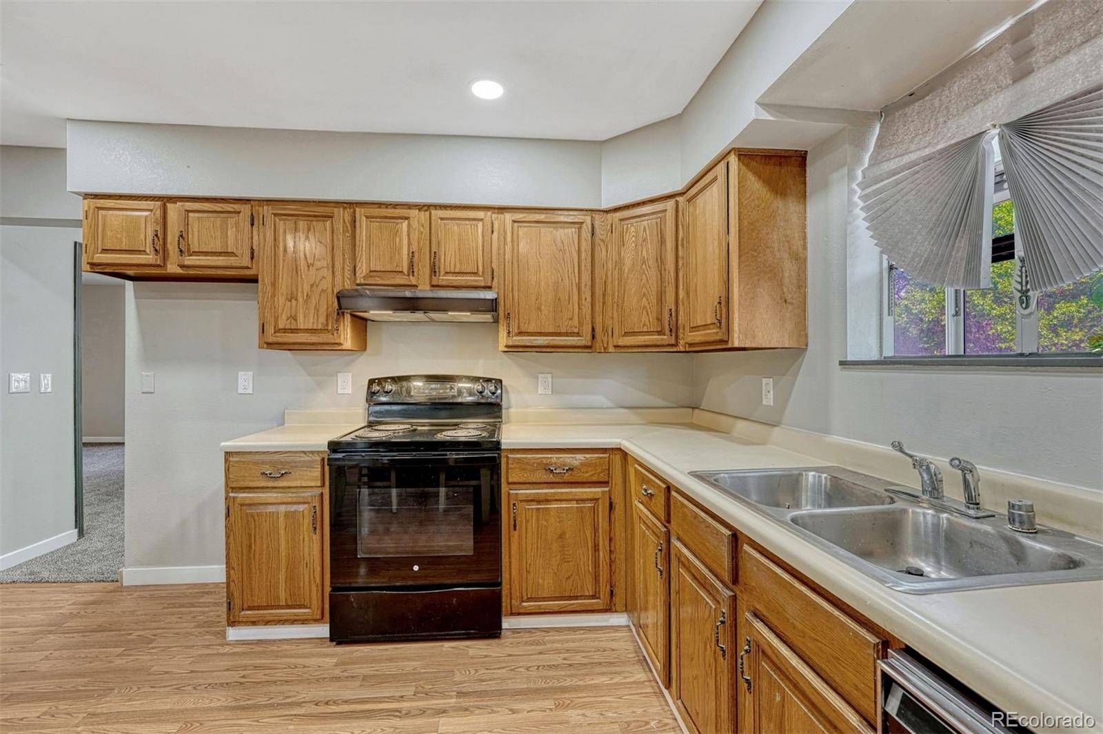 929 S Arcadia ST, Colorado Springs, CO 80903