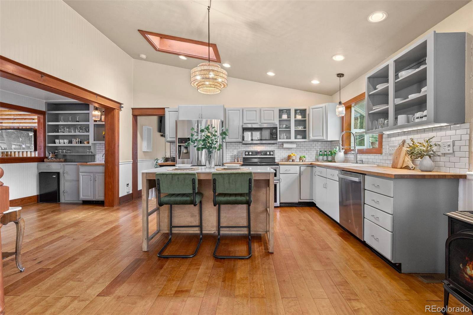 4805 S Blue Spruce RD, Evergreen, CO 80439