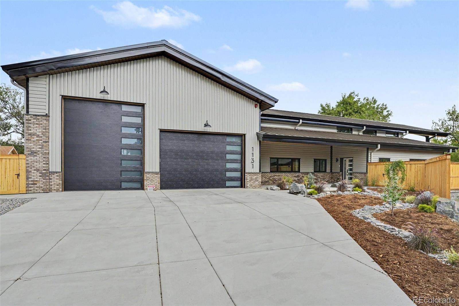 1131 Urban ST, Lakewood, CO 80401