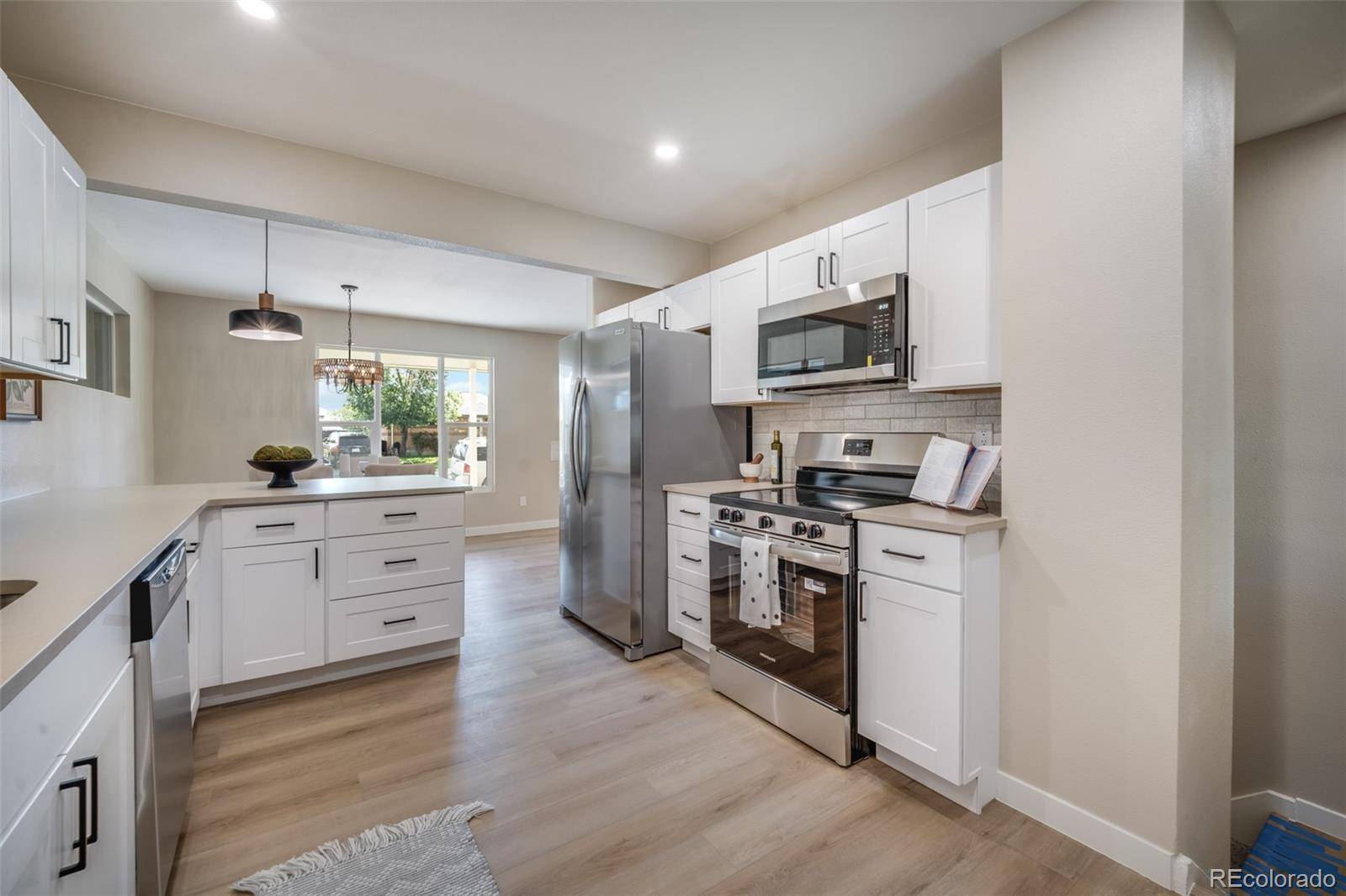 6930 Alan DR, Denver, CO 80221