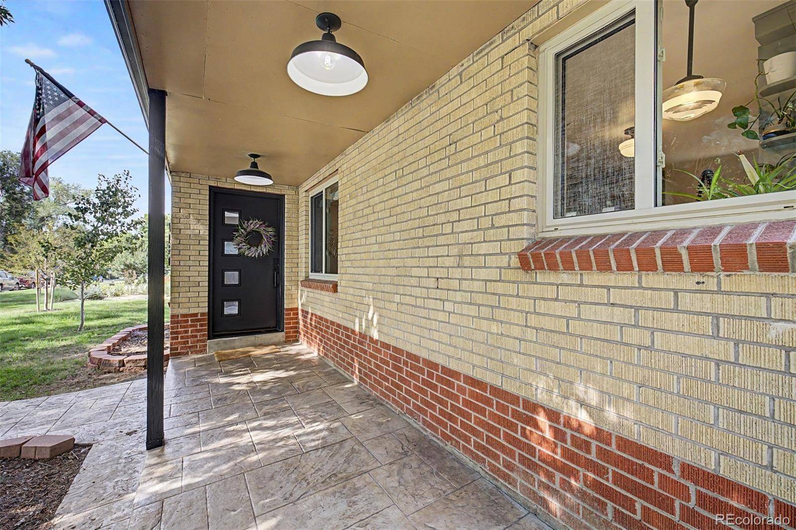 2960 S Corona ST, Englewood, CO 80113