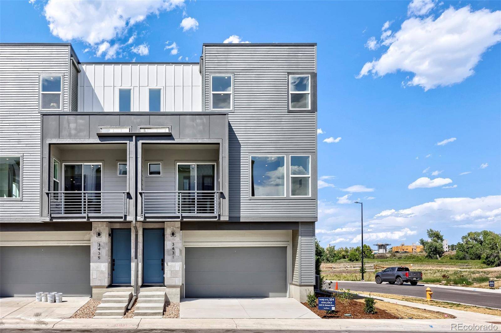 3431 W Elmhurst PL, Littleton, CO 80120