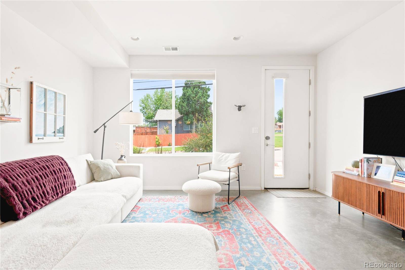 3180 E 33rd AVE, Denver, CO 80205