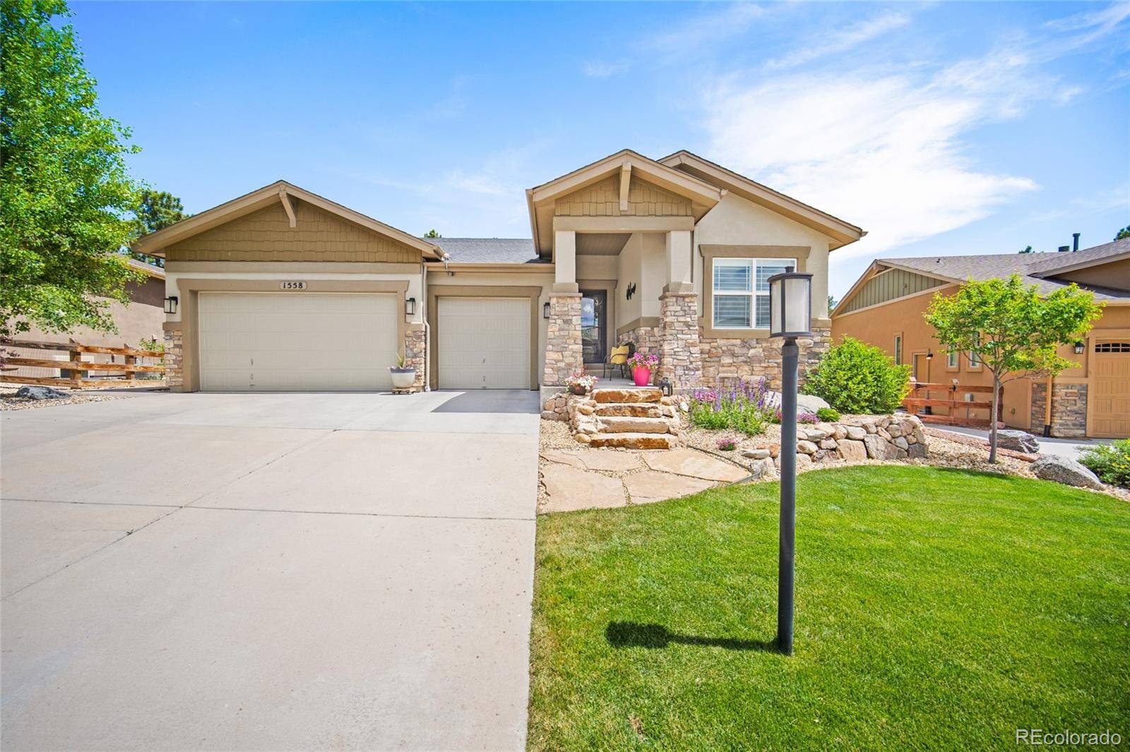 1558 Summerglow LN, Monument, CO 80132