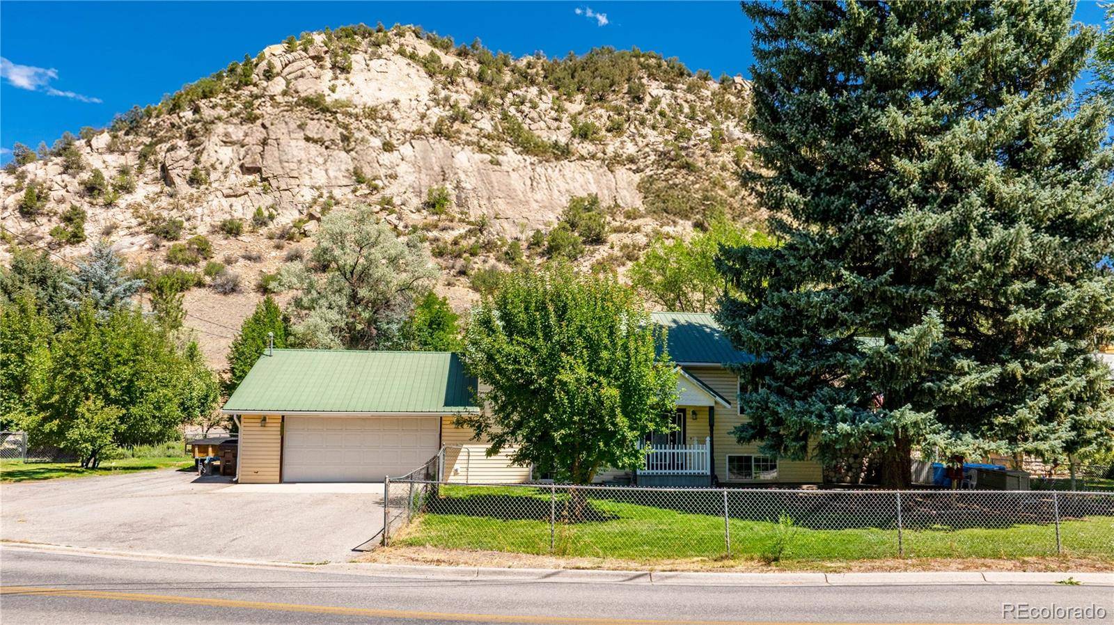 230 N 7th ST, New Castle, CO 81647