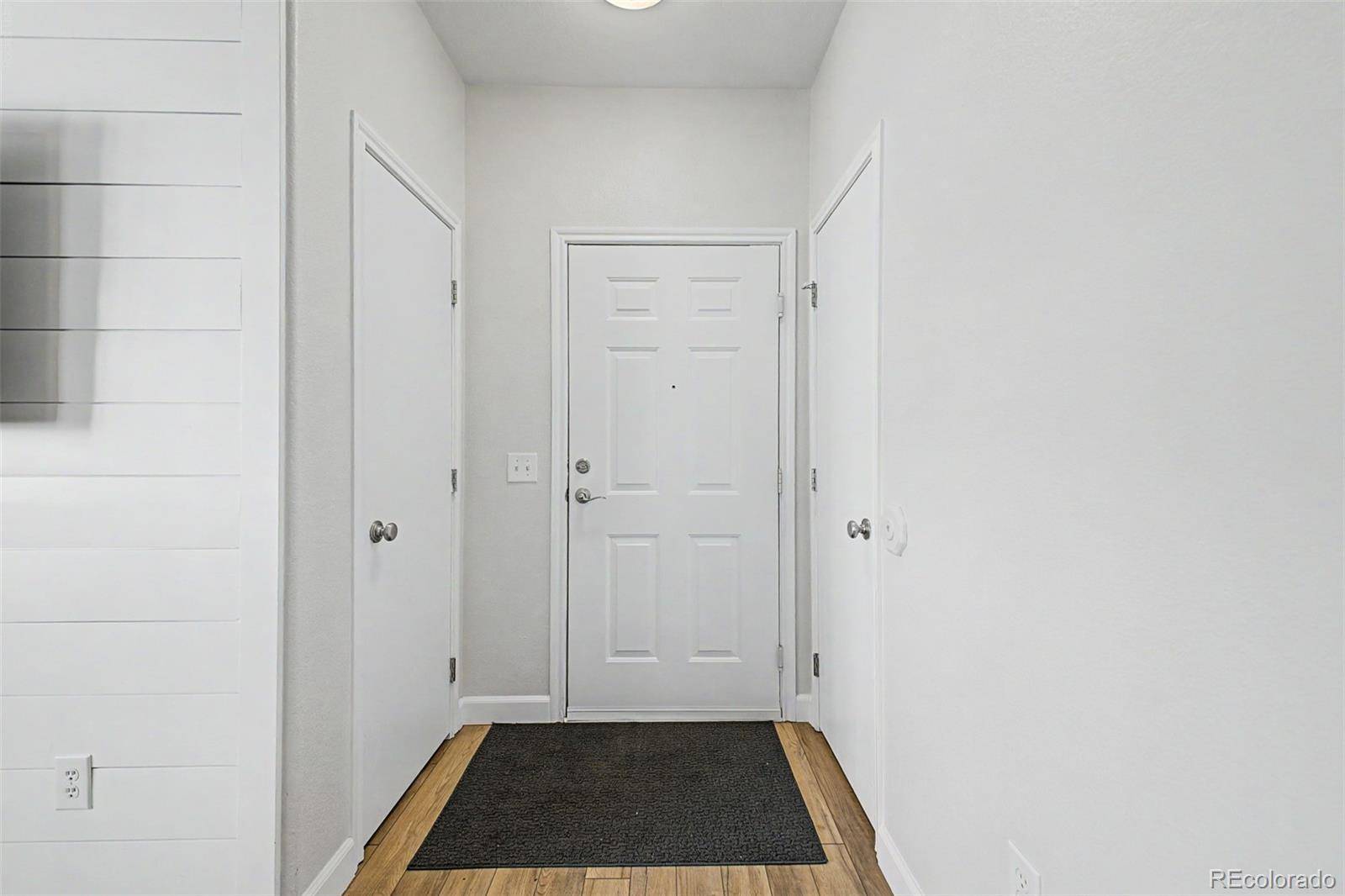 6005 Castlegate DR #B22, Castle Rock, CO 80108