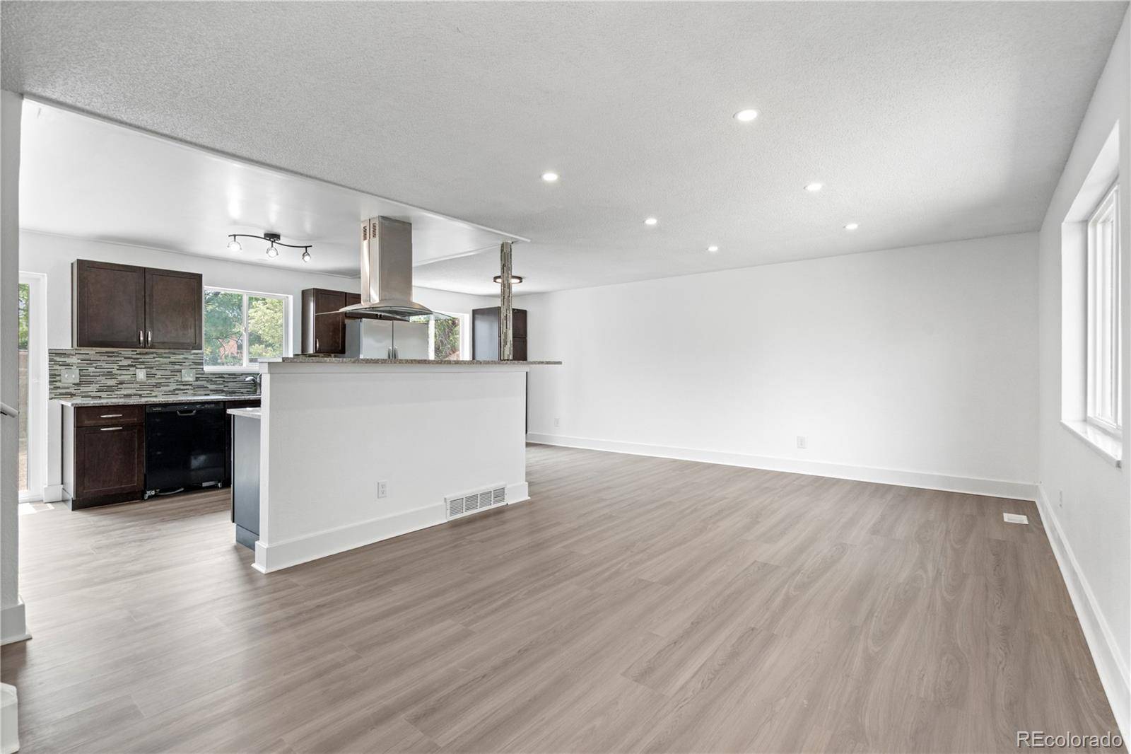14524 E Hawaii PL, Aurora, CO 80012